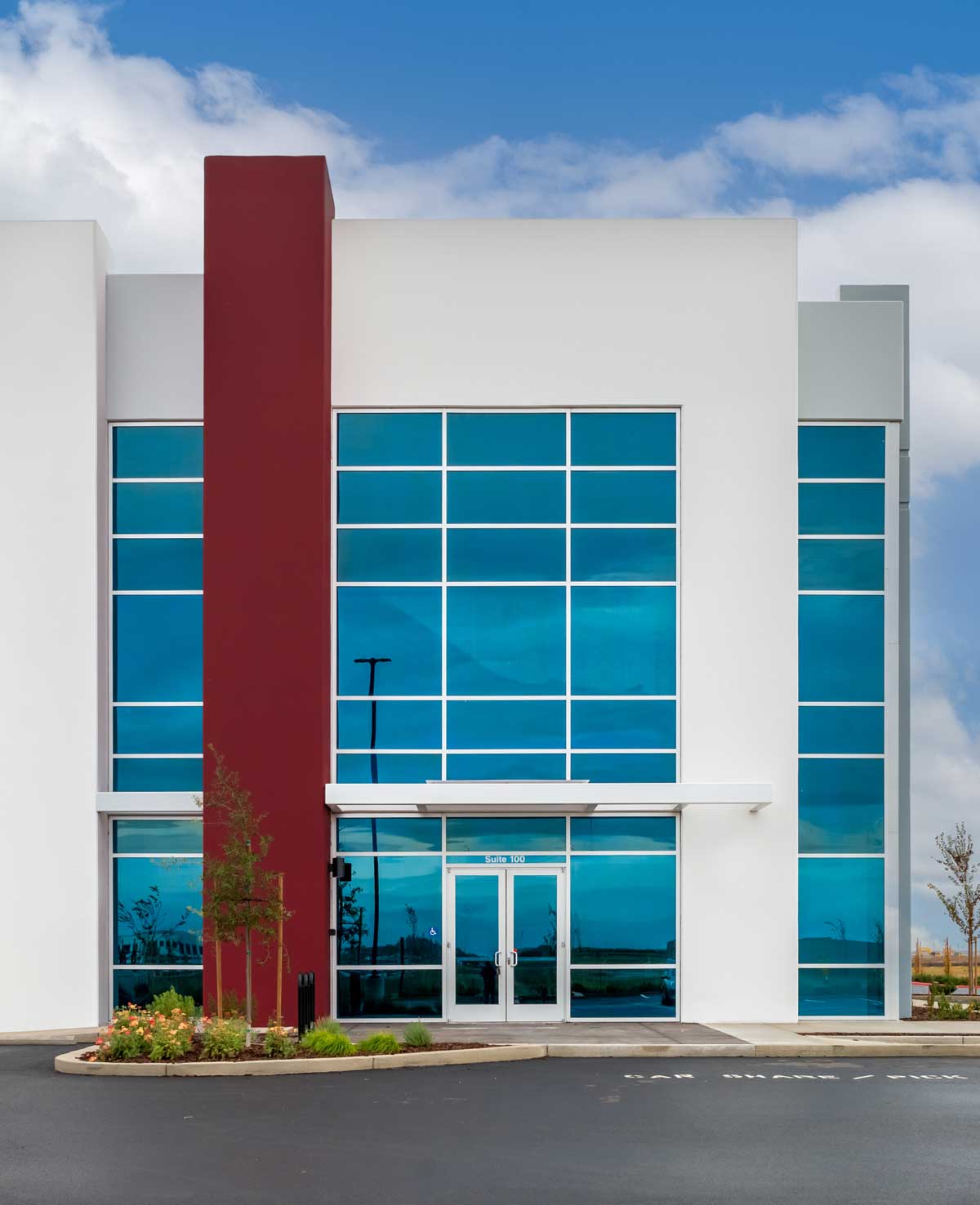 Metro Air Park Logistics Center III